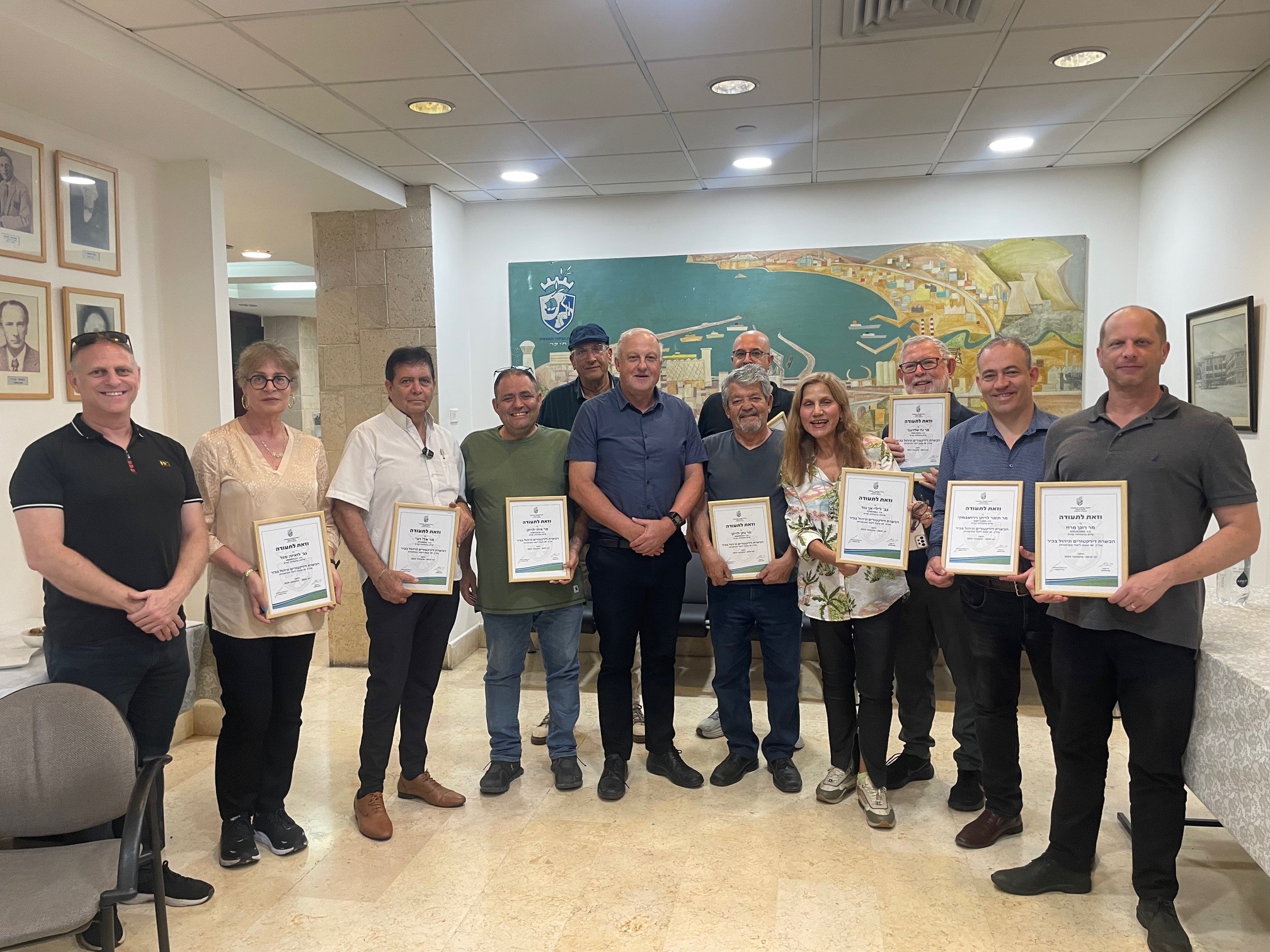 מחזור נוסף של דירקטורים סיים את לימודיו במכללה העסקית של לשכת המסחר 